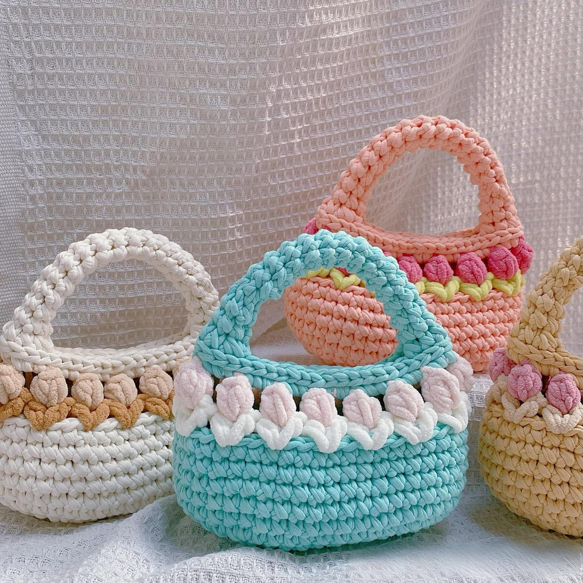 Tulip Crochet Bag, Handmade Flower Purse, Cute Handbag Gift for Women, Mommy & Me Crochet Bag, Custom Color Tote, Mother's Day Gift