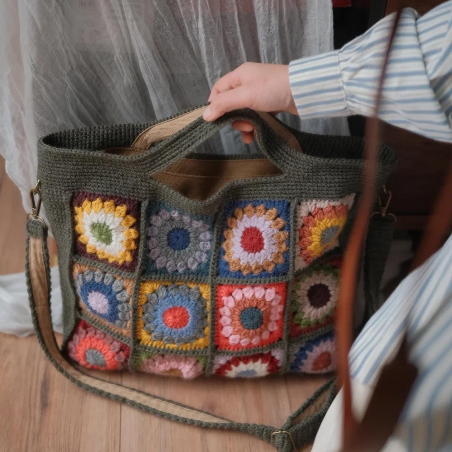Boho Chic Crochet Bag, Handmade Wool Blend Tote, 3D Flower Granny Square Shoulder Bag, Durable YKK Zipper, Artisan Knit Purse, Gift for her