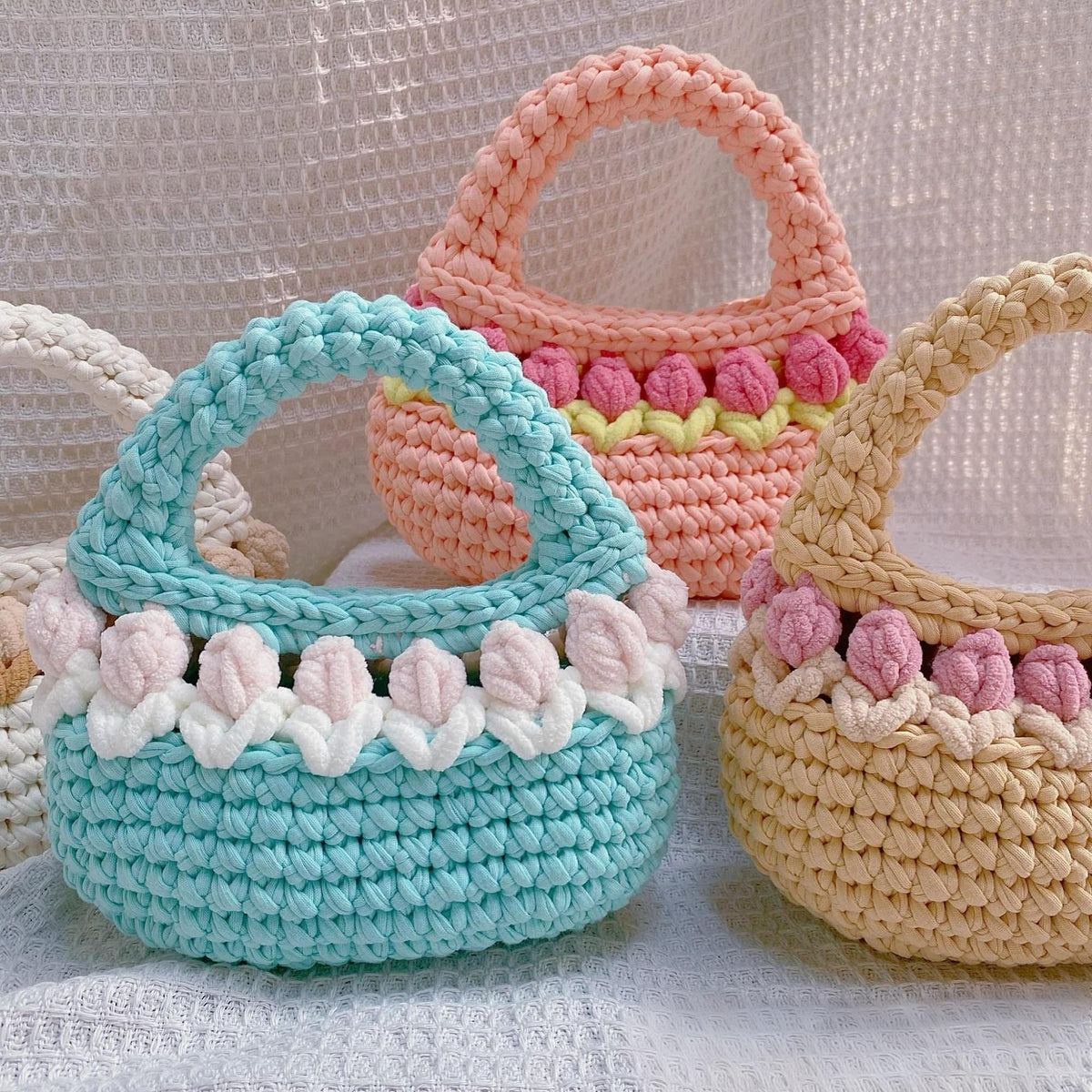 Tulip Crochet Bag, Handmade Flower Purse, Cute Handbag Gift for Women, Mommy &amp; Me Crochet Bag, Custom Color Tote, Mother's Day Gift