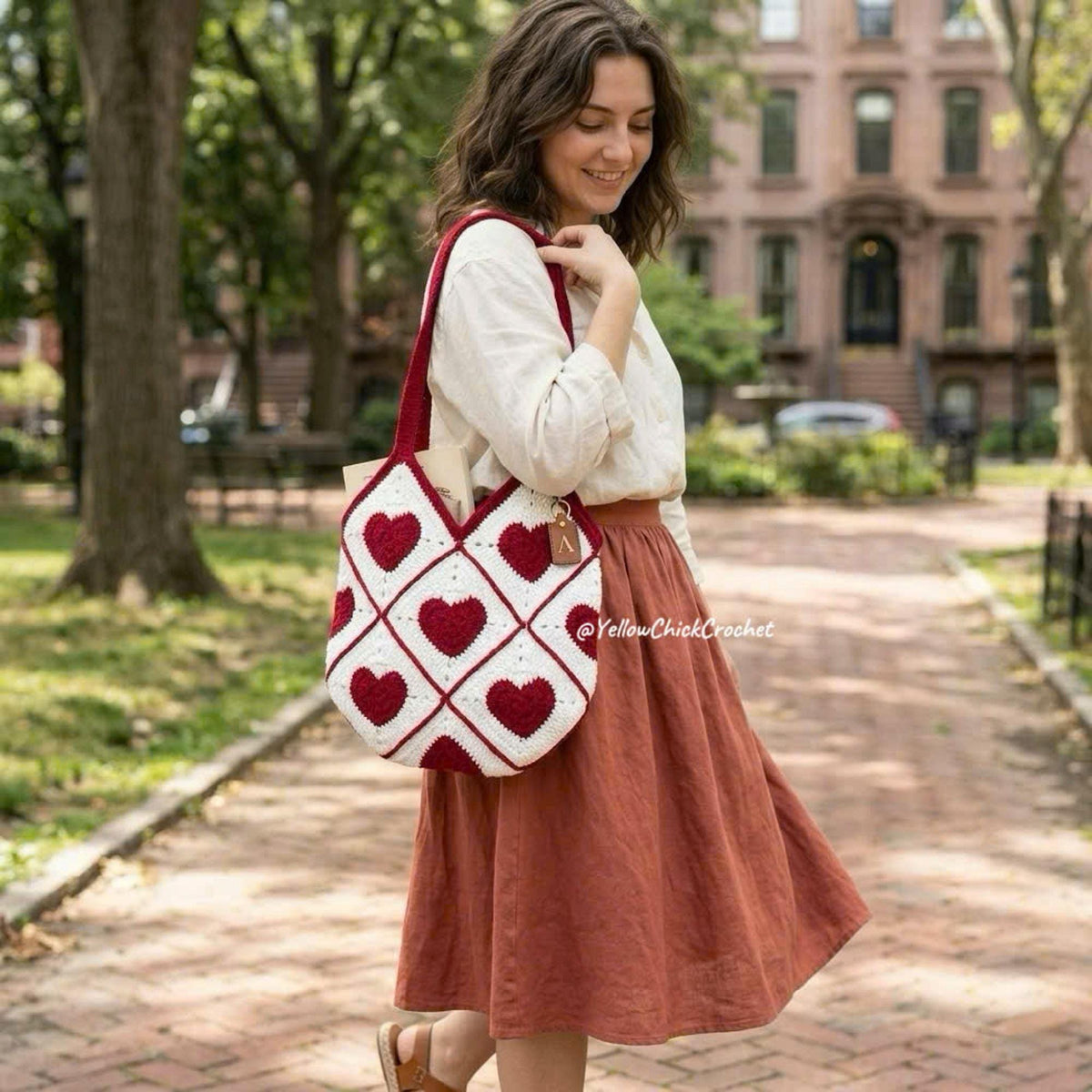 Handmade Heart Crochet Tote Bag,Granny Square Shoulder Bag with Lining,Romantic Coquette Aesthetic Purse,Red Heart Knitting Bag,Gift for Her