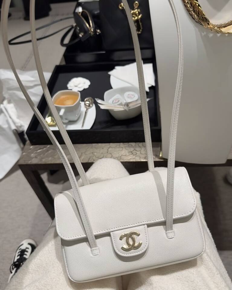 Chanel 26S Preppy Coco Mini Caviar Leather Gold CC Logo Shoulder Bag
