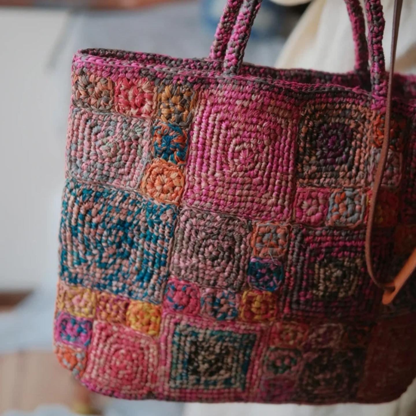 Artisan Raffia Patchwork Tote, Handcrafted Crochet Beach Bag, Sturdy Woven Purse with Cotton Lining, Unique Gift for Her, Gift for her